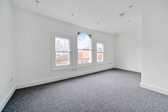 2 Bedroom Flat To Rent In Mercers Mews, Tufnell Park, N19