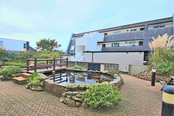 2 Bedroom Flat To Rent In Chester Court, Newquay, TR7