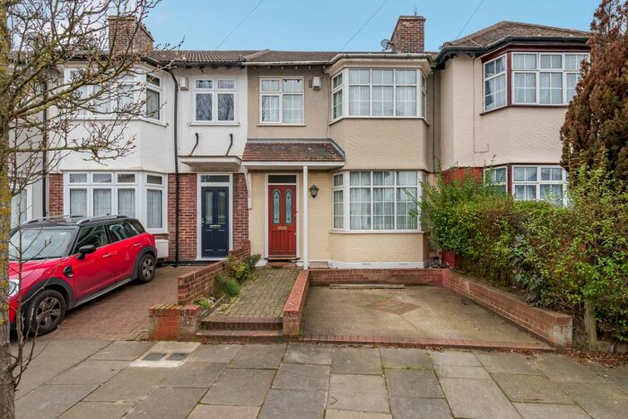 3 Bedroom Terraced House To Rent In Commonwealth Way, London, SE2