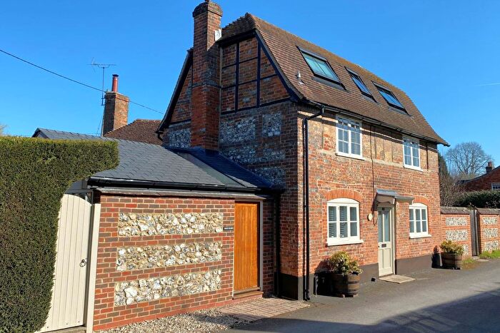 4 Bedroom Semi-Detached House For Sale In High Street, Ramsbury, Marlborough, SN8