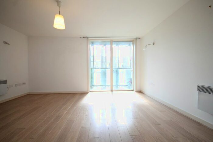 1 Bedroom Flat To Rent In Hudson Apartments, Chadwell Lane, Alexandra Park, N8