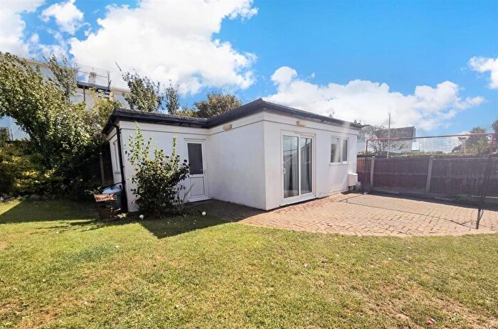 3 Bedroom Detached House For Sale In High View Avenue, Herne Bay, Kent, CT6