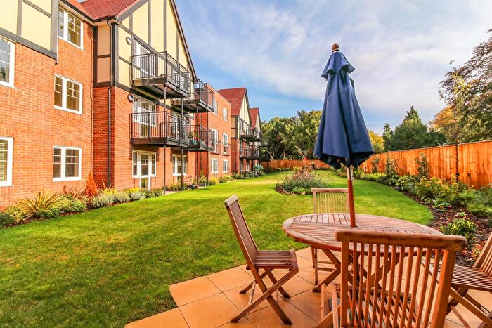 1 Bedroom Apartment For Sale In Manor Lodge, Manor Park, Ruddington, Nottingham, NG11