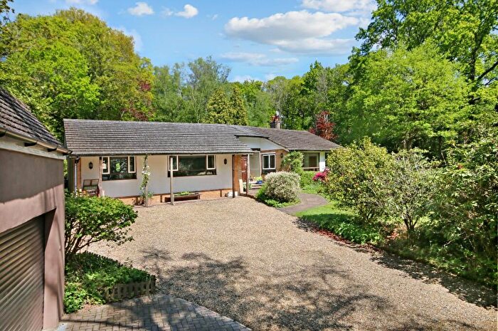 5 Bedroom Bungalow For Sale In Lake View, East Grinstead, West Sussex, RH19