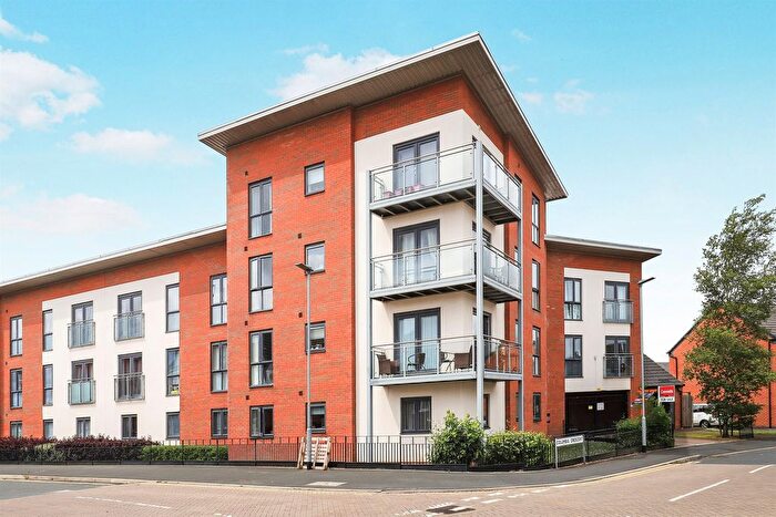 2 Bedroom Flat For Sale In Columbia Crescent, Akron Gate, Wolverhampton, WV10
