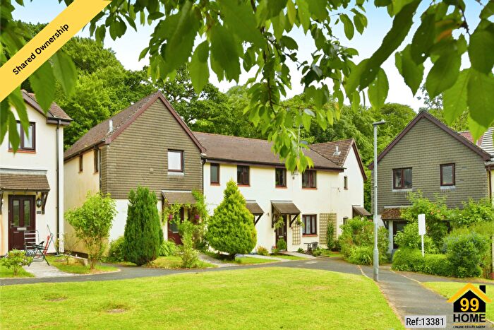 2 Bedroom End Of Terrace House For Sale In Seaton Orchard, Devon, Plymouth, PL7