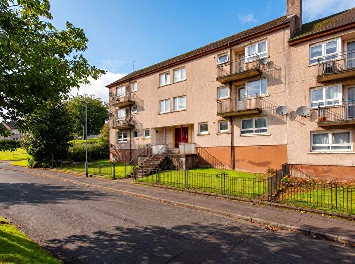 2 Bedroom Flat For Sale In / Brediland Road, Paisley, PA2
