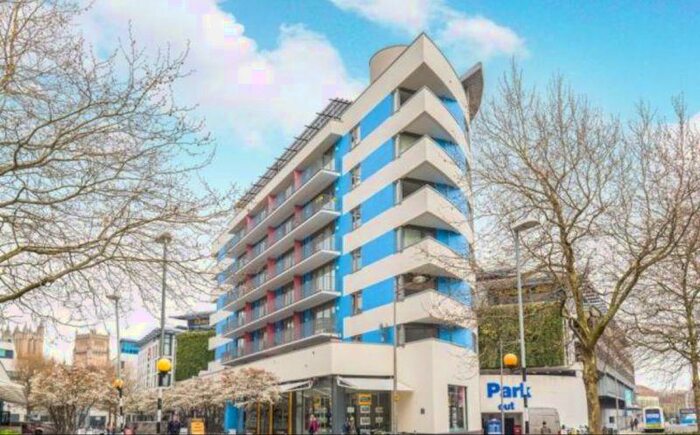 1 Bedroom Flat To Rent In Cathedral Walk, Bristol, Waverley House, BS1
