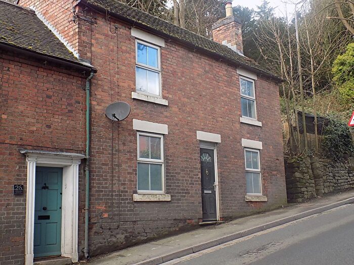 2 Bedroom Town House For Sale In Buxton Road, Ashbourne, DE6