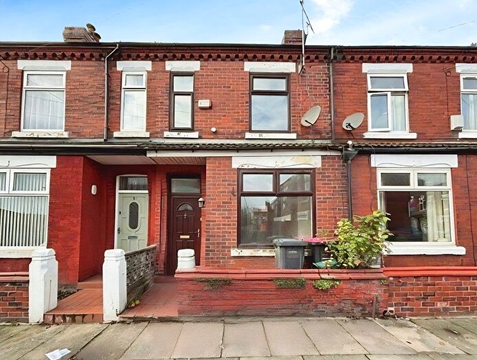 2 Bedroom Terraced House For Sale In Wellington Terrace, Salford, M5