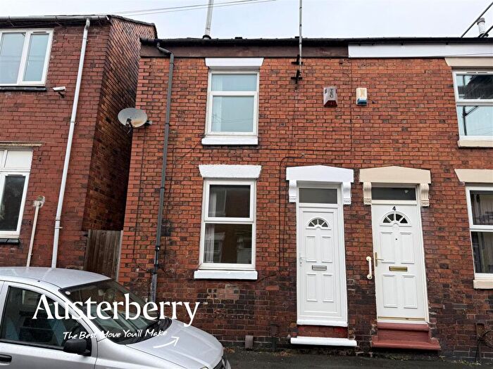 2 Bedroom End Of Terrace House For Sale In Henry Street, Stoke-On-Trent, ST6