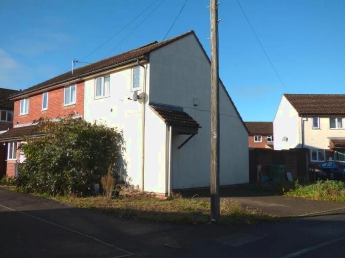 1 Bedroom End Of Terrace House To Rent In Overbrook Road, Hardwicke, Gloucester, GL2