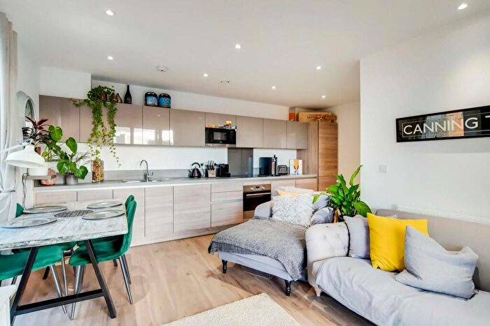 2 Bedroom Flat To Rent In Katie Court, Edwin Street, London, E16