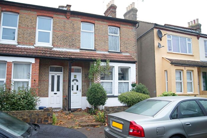3 Bedroom Semi-detached House To Rent In St. Anns Road, Southend-On-Sea, SS2