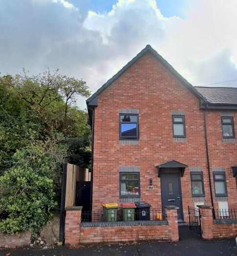 3 Bedroom Semi-Detached House To Rent In Lytham Road, Fulwood, Preston PR2