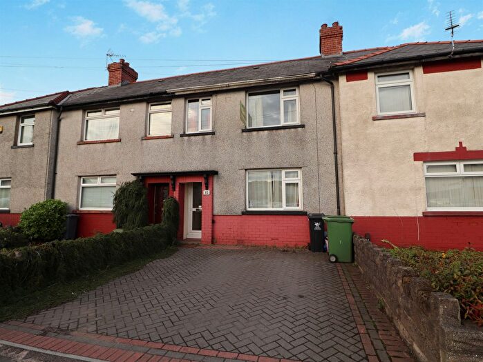 3 Bedroom Terraced House For Sale In Sloper Road, Cardiff, CF11