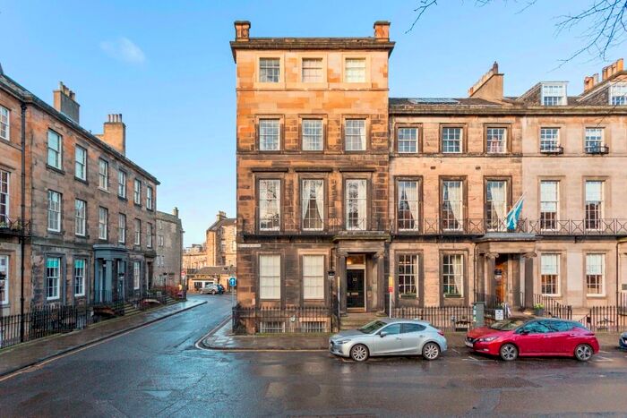 2 Bedroom Flat To Rent In Rutland Square, West End, Edinburgh, EH1