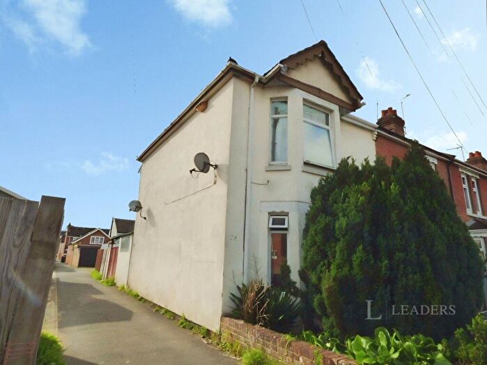 1 Bedroom Flat To Rent In Bellevue Road, Eastleigh, SO50