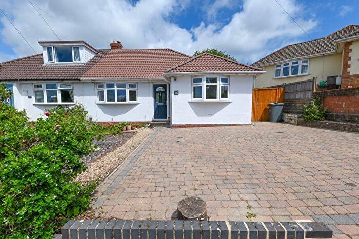 3 Bedroom Semi-Detached Bungalow To Rent In Silvester Road, Waterlooville, PO8