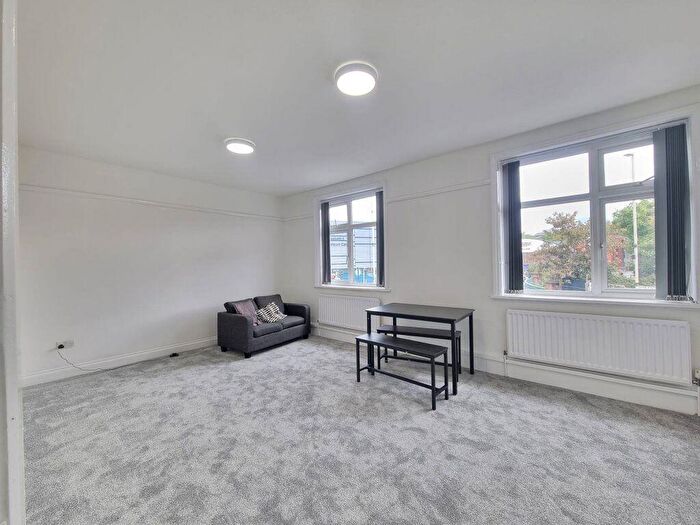 5 Bedroom Apartment To Rent In Braunstone Gate, Leicester, LE3