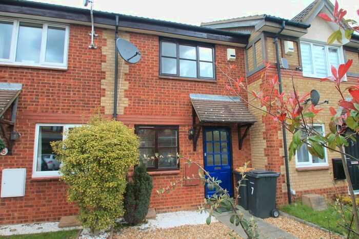2 Bedroom Terraced House To Rent In Battle Abbey, Bedford, MK41