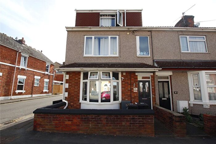6 Bedroom End Of Terrace House For Sale In Hythe Road, Old Town, Swindon, SN1