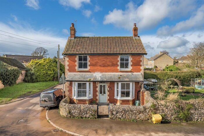 4 Bedroom Property For Sale In Forton, Chard, TA20