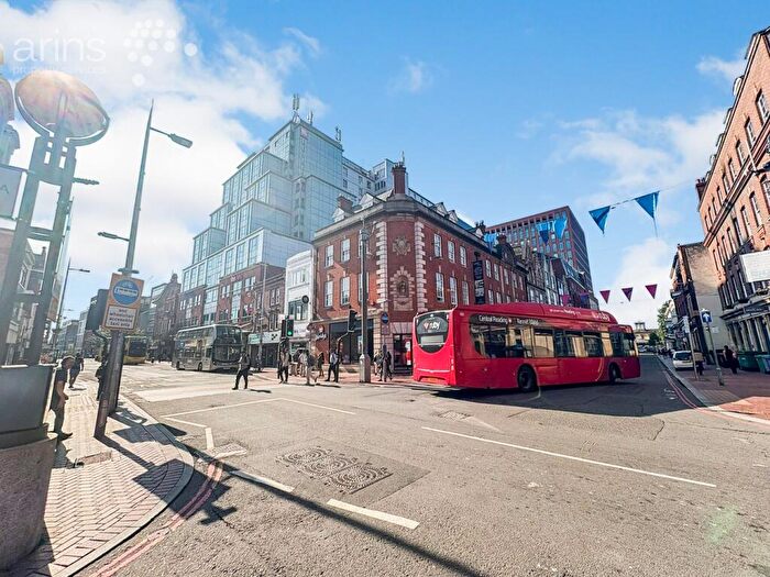 2 Bedroom Apartment For Sale In Station Road, Reading, RG1