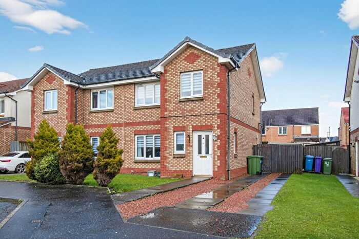 3 Bedroom Semi Detached House For Sale In Craigievar Street, Glasgow, G33