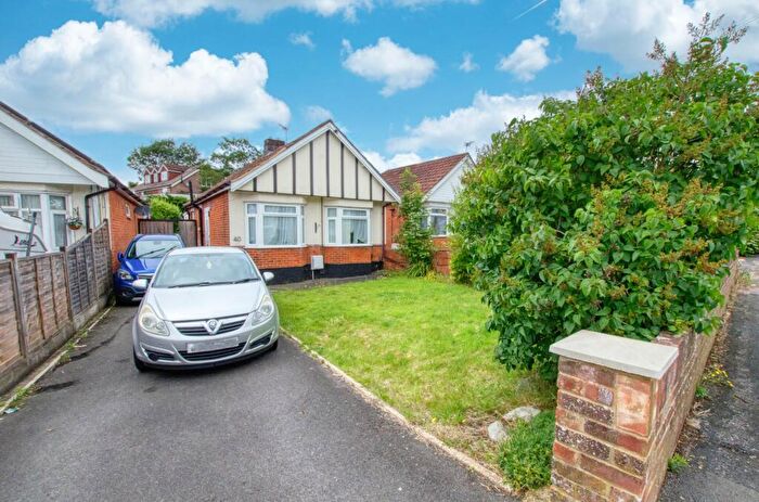 2 Bedroom Detached Bungalow For Sale In Avon Road, Southampton, SO18