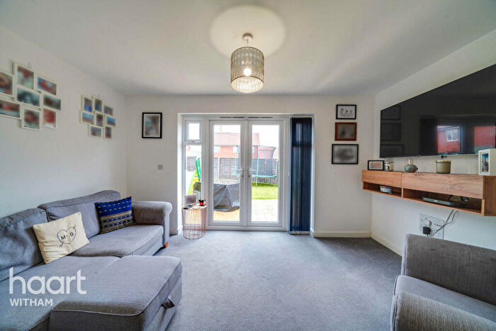 2 Bedroom Semi-Detached House For Sale In Hawkins Close, Rivenhall, CM8