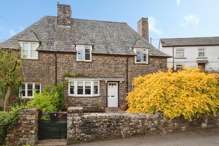3 Bedroom Semi Detached House For Sale In The Parade, Milton Abbot, Tavistock, Devon, PL19