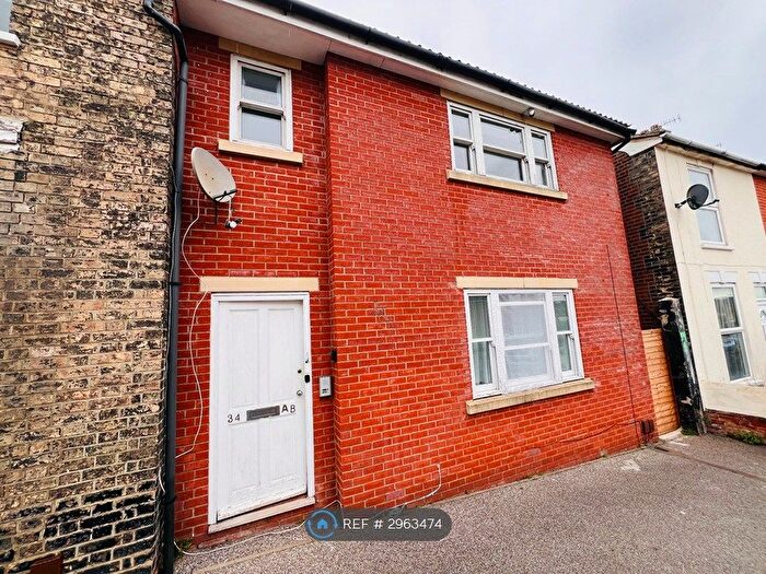 2 Bedroom Flat To Rent In Croft St, Ipswich, IP2