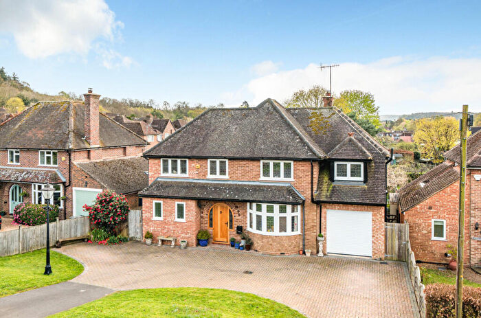 4 Bedroom Detached House For Sale In Blackheath Lane, Wonersh, Guildford, Surrey, GU5