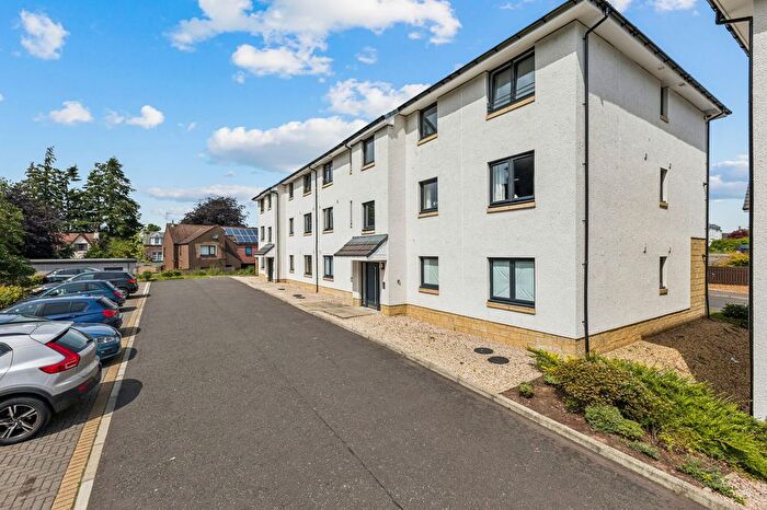 2 Bedroom Flat For Sale In Cedar Court, Auchterarder, PH3