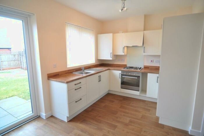 2 Bedroom Town House To Rent In Brearley Drive, Sheffield, S5