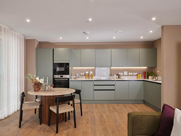 2 Bedroom Apartment For Sale In Fielders Quarter Fielders Crescent Barking London, IG11