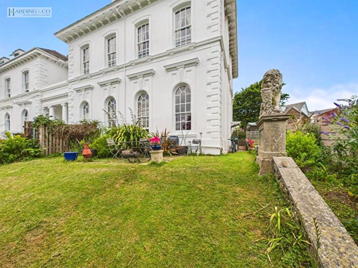 1 Bedroom Apartment For Sale In Staddon Road, Appledore, EX39