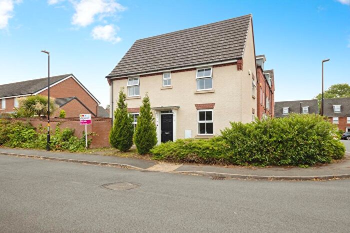 3 Bedroom House To Rent In Kendrick Grove, Birmingham, B28