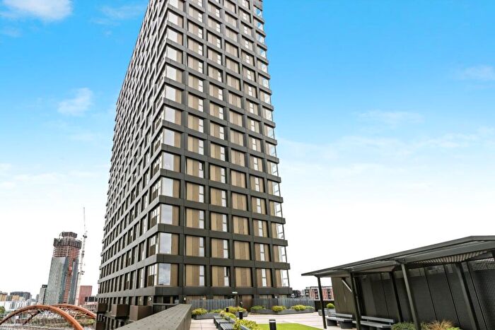 2 Bedroom Apartment To Rent In Stanley Street, Salford, Greater Manchester, M3
