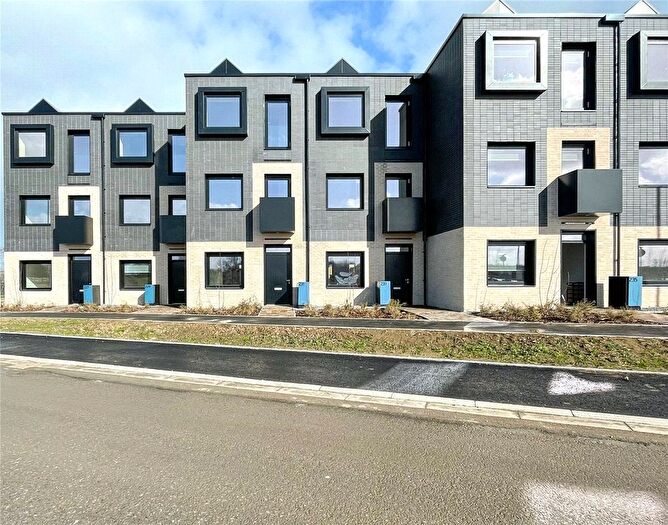 4 Bedroom Semi-Detached House To Rent In Stirling Road, Northstowe, Cambridge, CB24