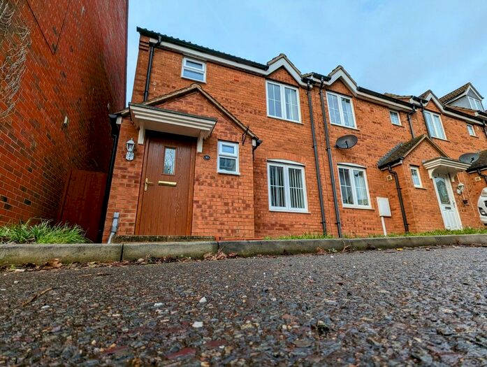 3 Bedroom Property To Rent In Thorneydene Gardens, Grantham, NG31