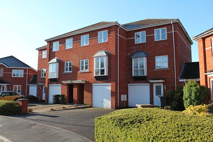 4 Bedroom Town House To Rent In Horseguards, Exeter, EX4