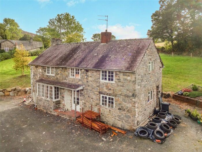 3 Bedroom Cottage For Sale In Efail-Rhyd, Llanrhaeadr Ym Mochnant, Powys, SY10