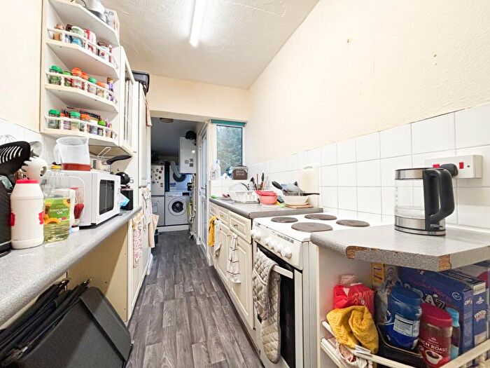 4 Bedroom Terraced House To Rent In Dovercourt Road, Horfield, Bristol, BS7