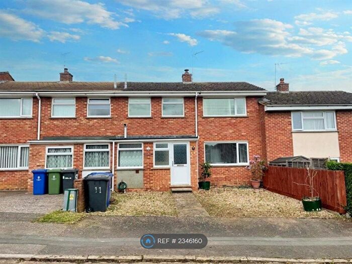 3 Bedroom Terraced House To Rent In Baden Powell Crescent, Towcester, NN12