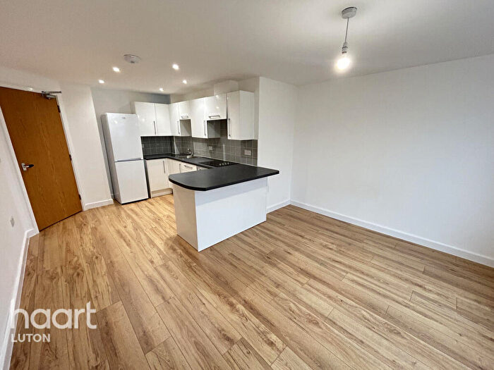 1 Bedroom Apartment To Rent In Inkerman Street, Luton, LU1