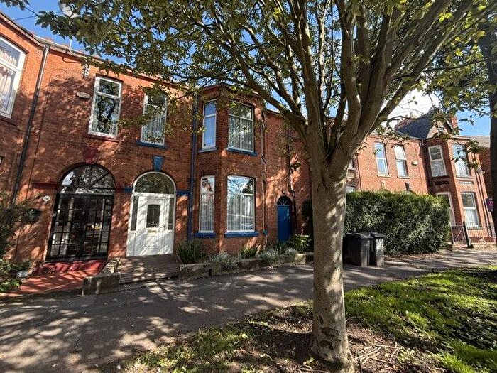 5 Bedroom Terraced House For Sale In Wellesley Avenue, Beverley Road, Hull, HU6