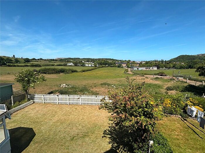 3 Bedroom Semi-Detached House For Sale In Bwlch Farm Road, Deganwy, Conwy, LL31