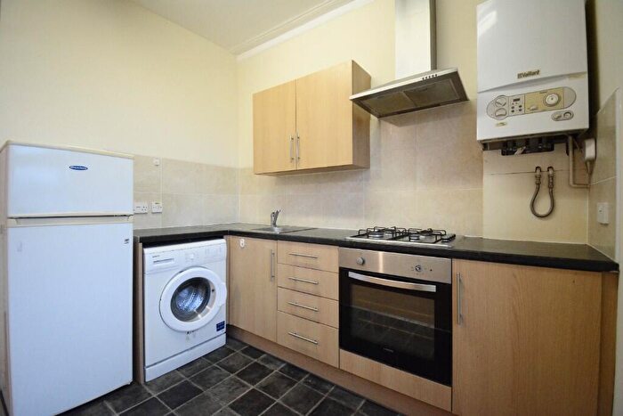 1 Bedroom Flat To Rent In Crescent Road, London, N22